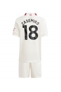 Manchester United Casemiro #18 Jalkapallovaatteet Lasten Kolmas peliasu 2023-24 Lyhythihainen (+ Lyhyet housut)